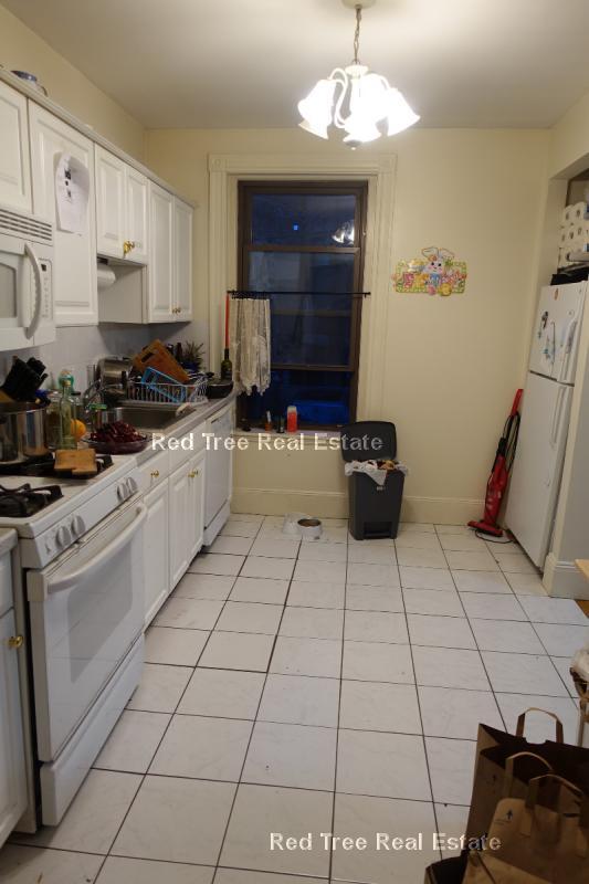 Foto del edificio - 12 Dean Rd