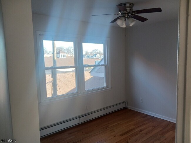 Foto del edificio - 83 N Willow St