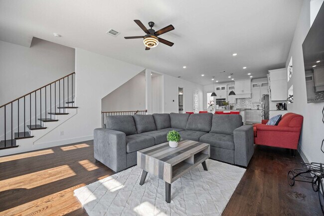 Foto del edificio - 516 Secretariat Dr