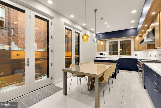 Foto del edificio - 2137 R St NW
