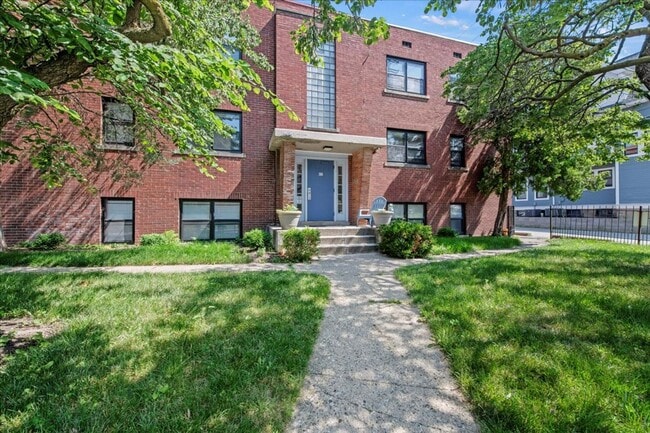 Photo - 306-306 E 19th St Apartment
