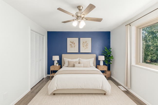 Building Photo - 1549 S Evanston St