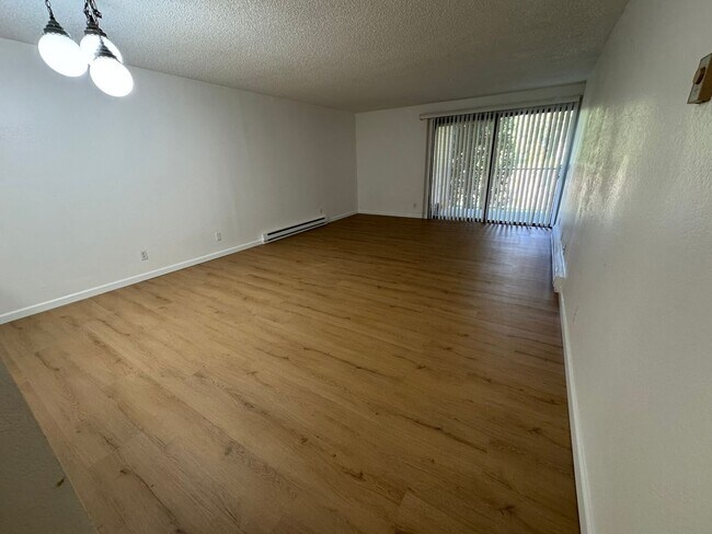 Foto del edificio - 1Bd/1Ba Redmond Condo
