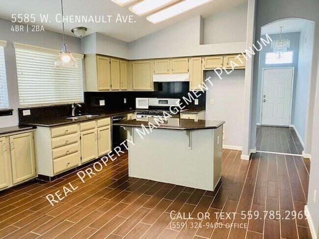 Building Photo - 5585 W Chennault Ave