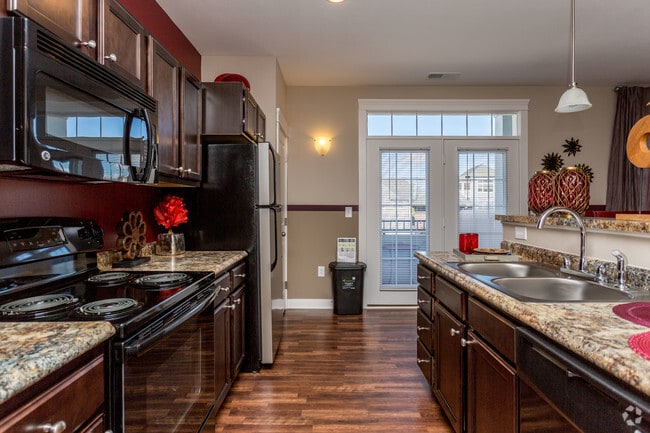 Building Photo - The Hamilton