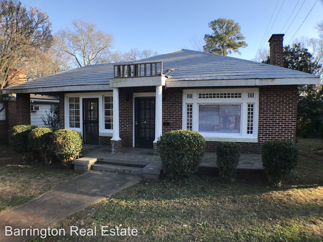 Foto principal - 296 Pinewood Ave