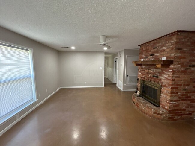 Building Photo - 4204 Tahuaya Drive, Killeen