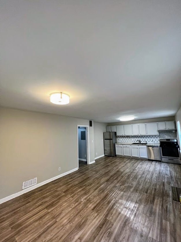 Foto del edificio - 1011 Curran St NW