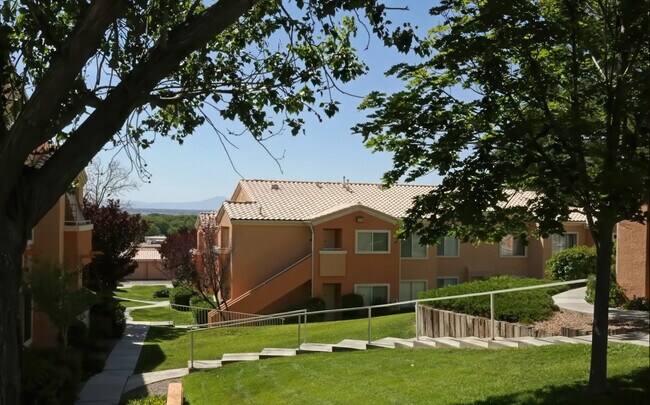 Foto del edificio - Taylor Ranch