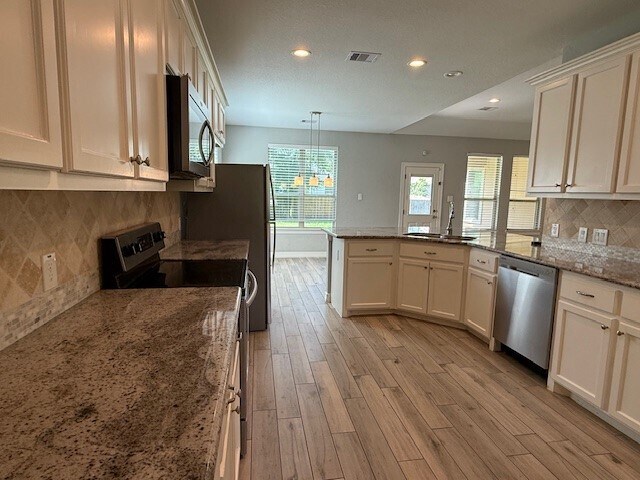 Foto del edificio - 1541 Primrose St