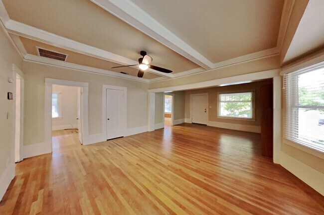 Foto del edificio - Charming Lank Park Bungalow
