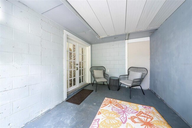 Foto del edificio - 711 Briarcliffe St