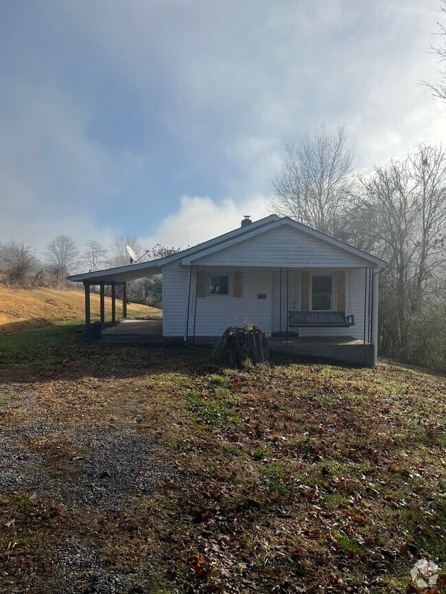 143 Strawberry Ln