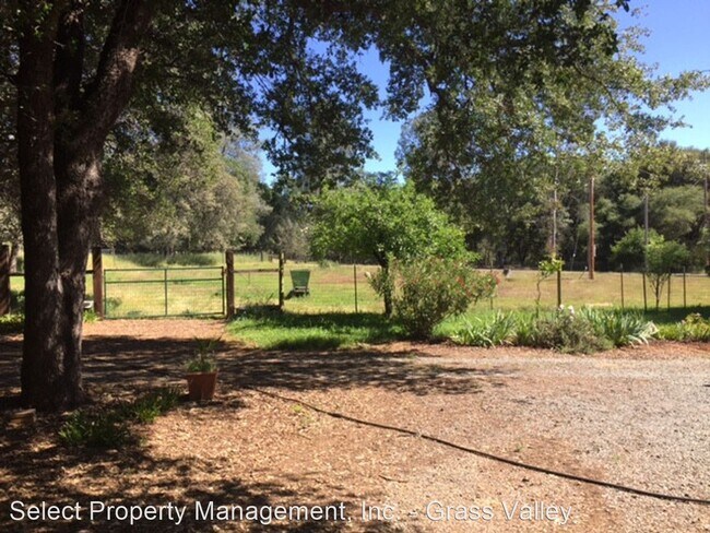 Foto del edificio - 1 br, 2 bath House - 7403 White Oak Lane