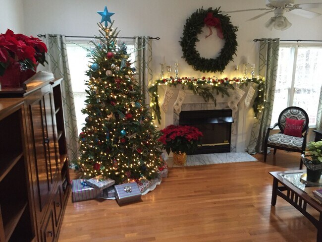 Foto del edificio - Available early Spring! Beautiful 3 bedroo...
