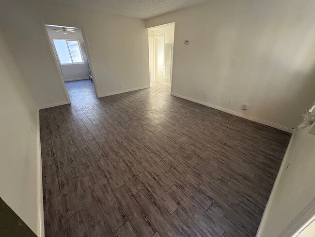 Photo - 7727 Walker Ave (Cudahy, CA) Apartment