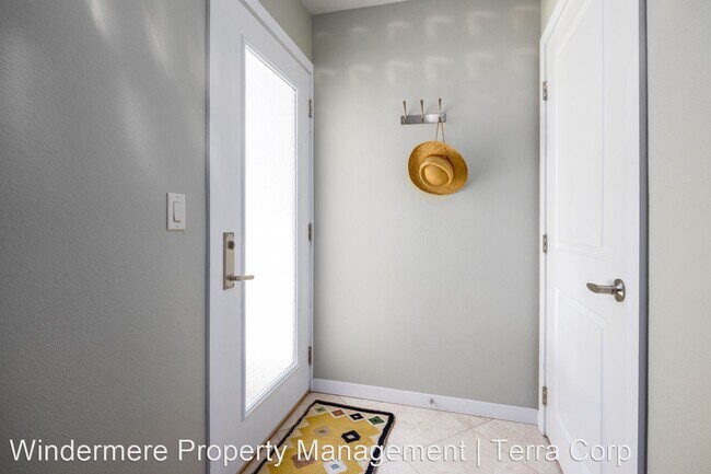 Building Photo - 2 br, 2 bath House - 4309 Blue Heron Circl...