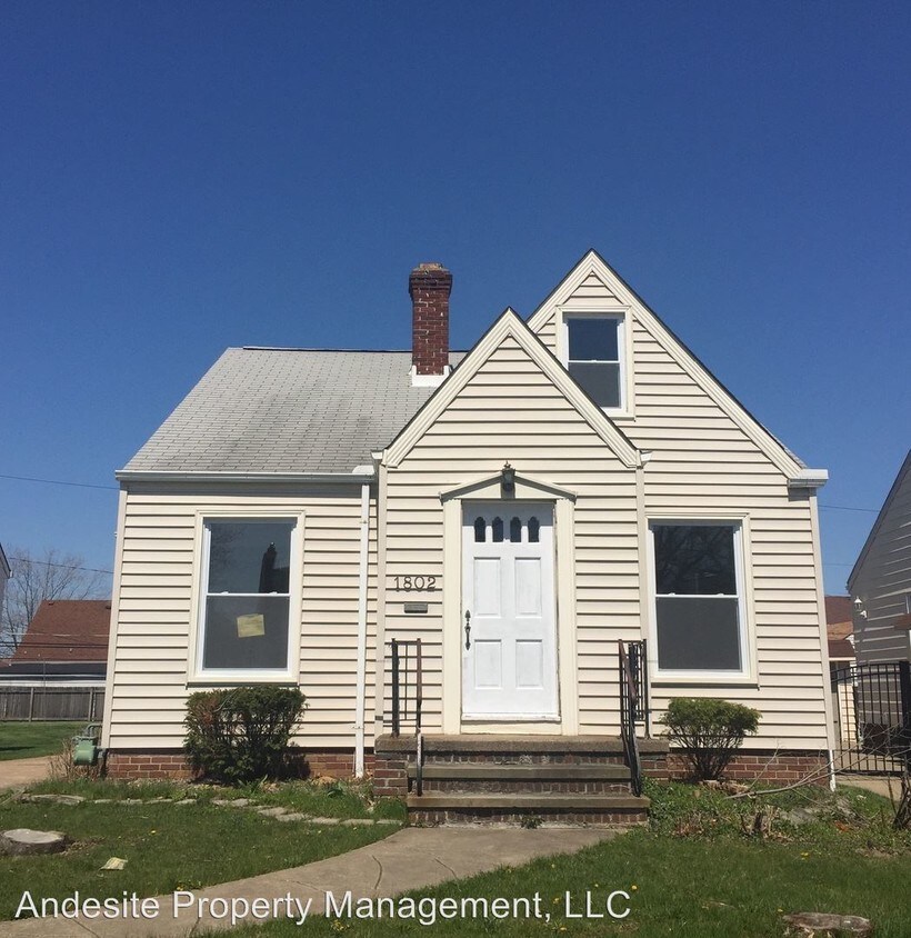 Primary Photo - 2 br, 1 bath House - 1802 TUXEDO AVENUE