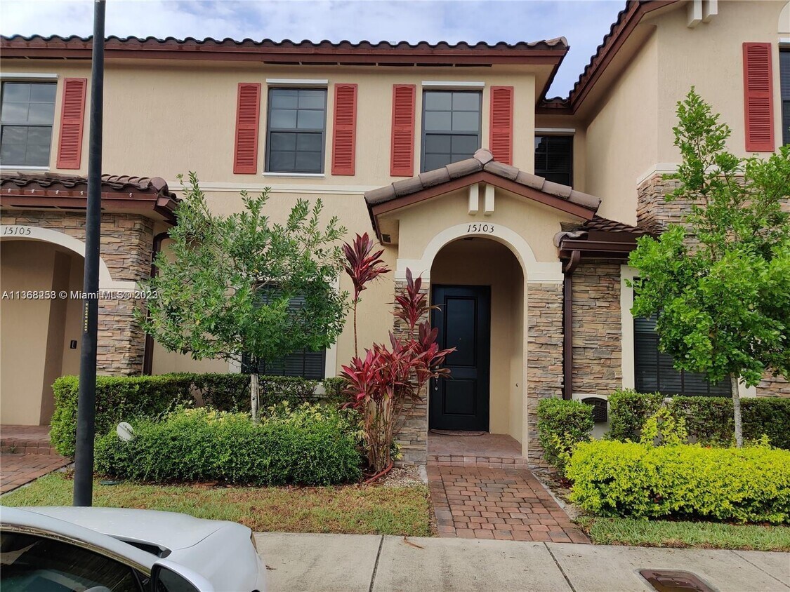 15103 SW 113th Terrace, Miami, FL 33196 Townhome Rentals in Miami FL