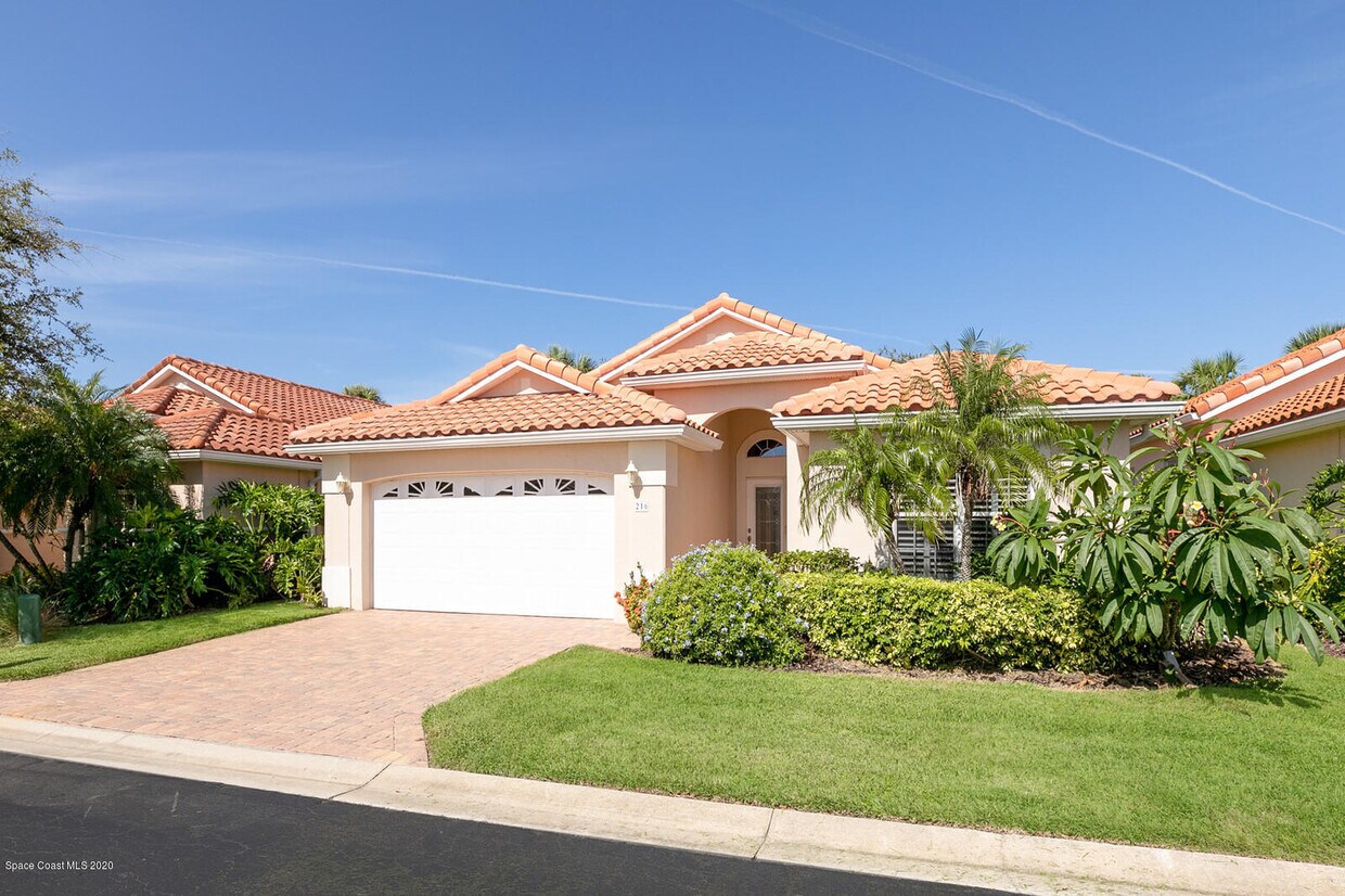 Foto principal - 216 Salt Grass Pl