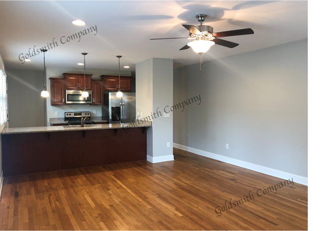 Building Photo - 6 Harris Street-Convenient to Downtown Gre...