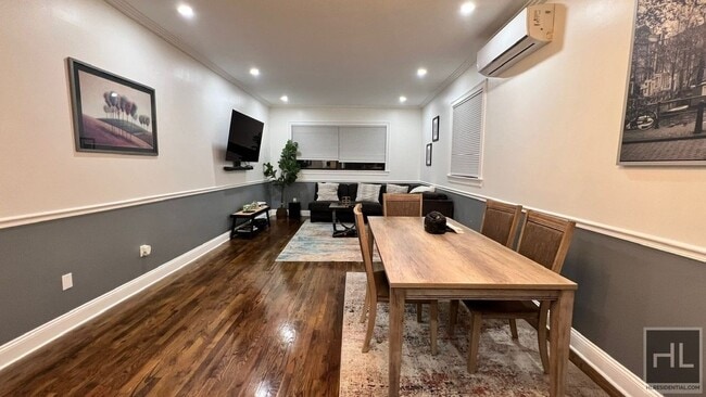 Foto del edificio - 629 E 83rd St