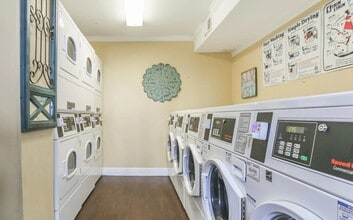 Building Photo - 4101 E NASA Pkwy