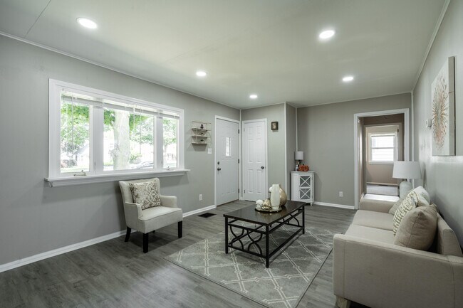 Foto del edificio - 3310 N 82nd St