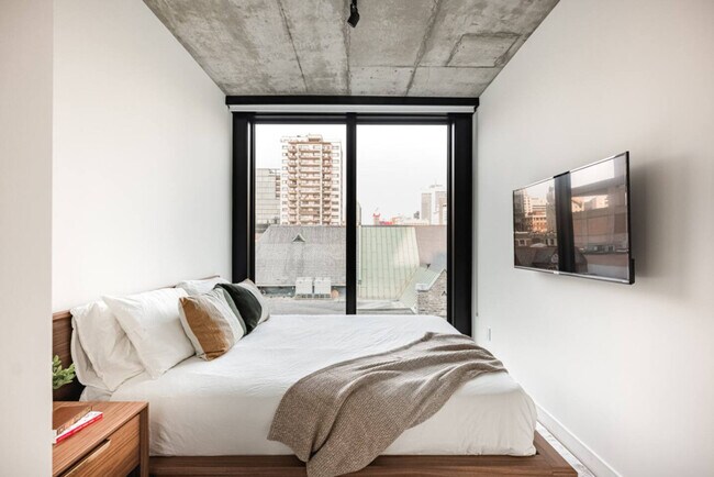 Photo du bâtiment - 1411 Rue Mackay