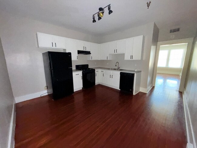 Interior Photo - Katherine Court Apartments