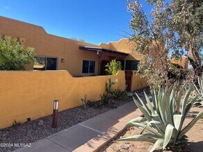 Building Photo - 6255 N Camino Pimeria Alta