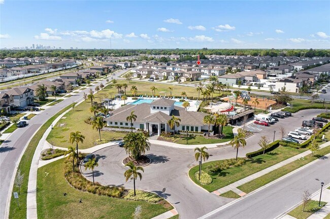 Foto del edificio - 7419 CLARY SAGE Ave