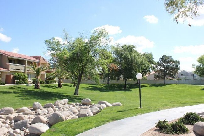 Building Photo - 434 Tava Ln