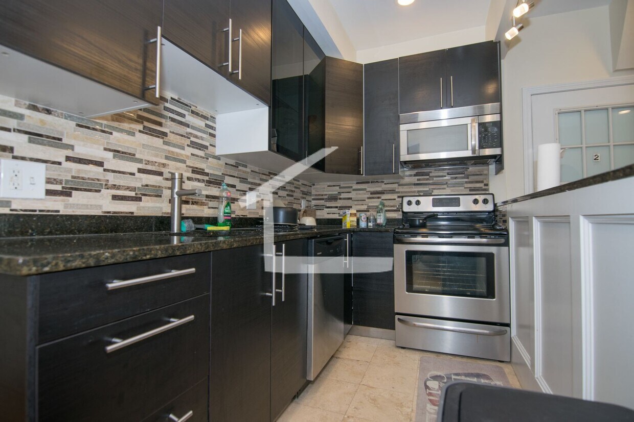 Primary Photo - 4 Bedroom