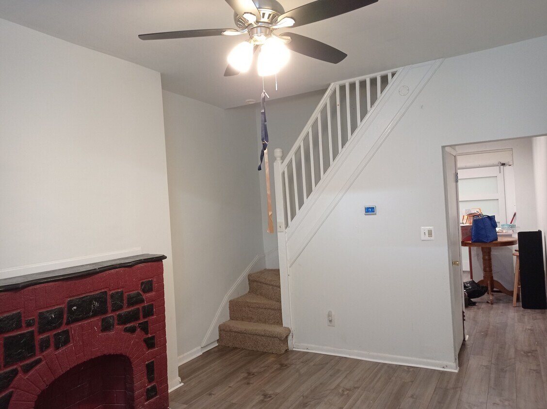 Foto principal - 415 N Chester St
