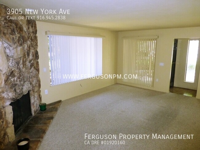 Foto del edificio - Fair Oaks Duplex in a Secluded Neighborhood
