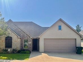 Building Photo - 2964 Elkton Trail
