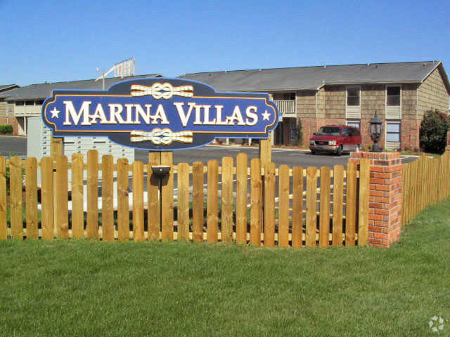 Entrada - Marina Villas