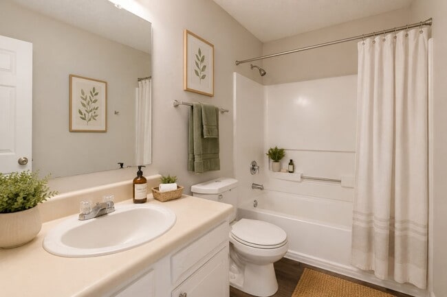 Building Photo - Woodbrook Apartment Homes