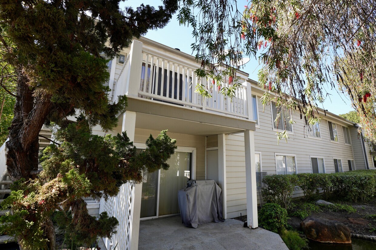 Foto principal - 22234 S Vermont Ave