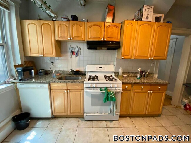 Foto del edificio - 238 S Huntington Ave