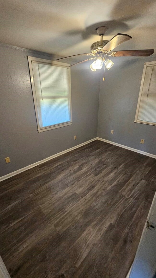 2nd Bedroom - 3145 Amarillo St
