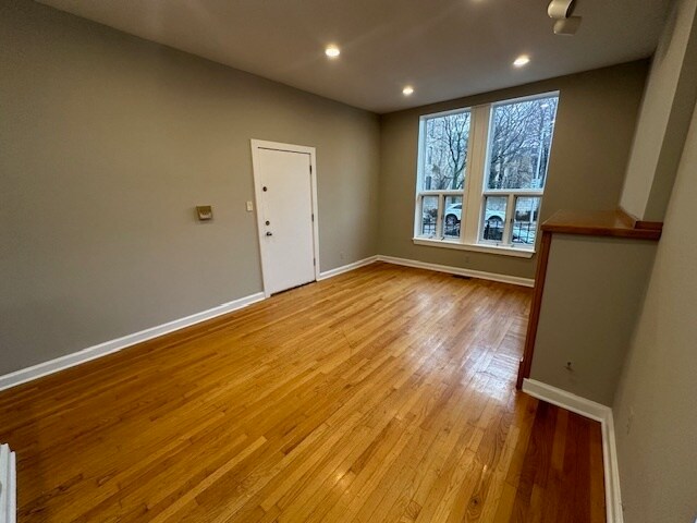 Foto del edificio - 510 N Wolcott Ave