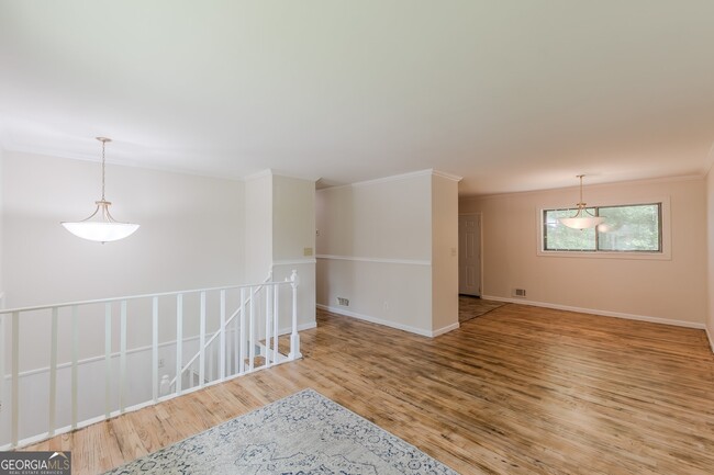 Foto del edificio - 1435 Cedar Creek Ln