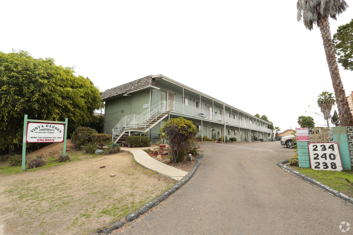 Primary Photo - Vista Garden Apartments