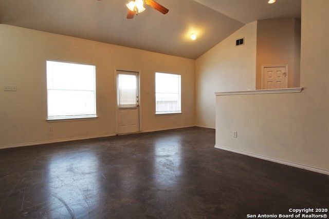 Building Photo - 5622 GOLF MIST