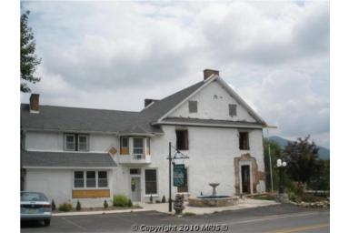 Primary Photo - 13703 Main St