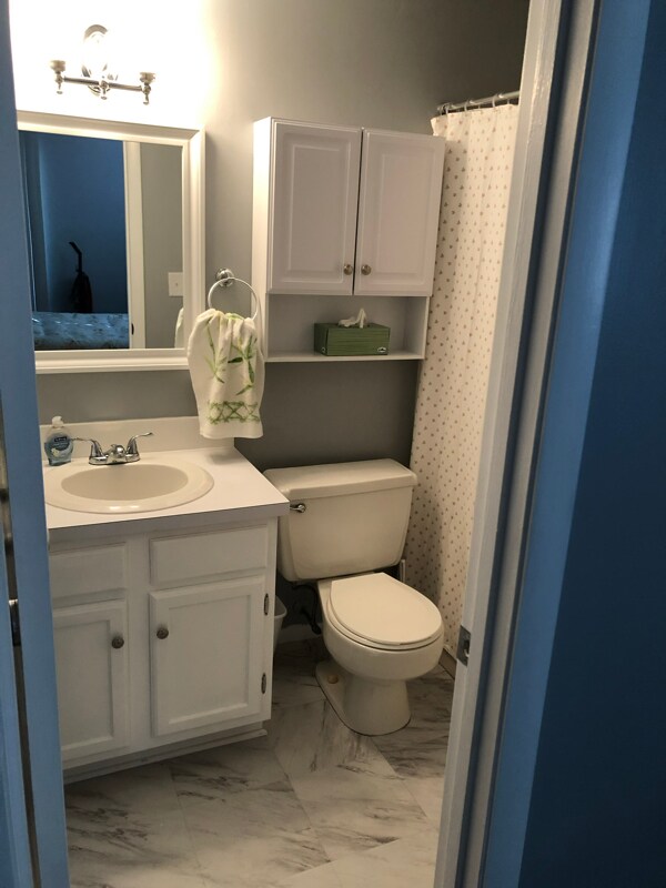 Foto del edificio - 105 Spring Lake Ct