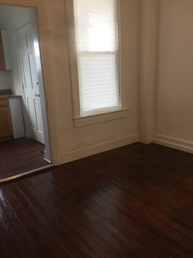 Foto del edificio - First floor 1 Bedroom with Parking-South Y...