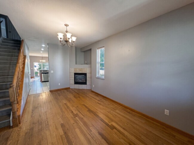 Building Photo - Spacious 4-Bedroom Home Between Frisco & Breckenridge | Attached Garage | Year Lease